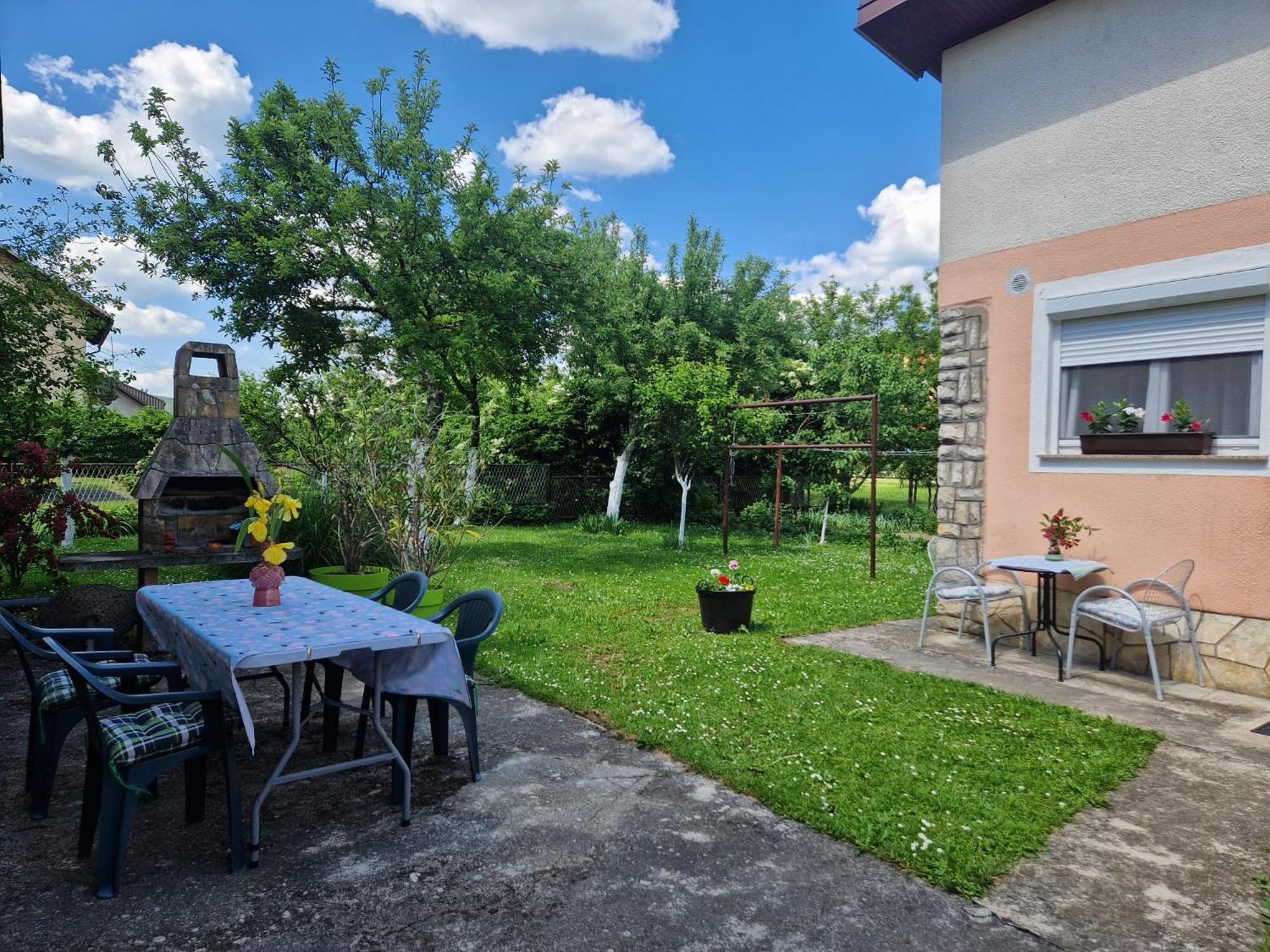 Studio Apartman Marica - Ogulin, Hrvatska Eksteriør billede